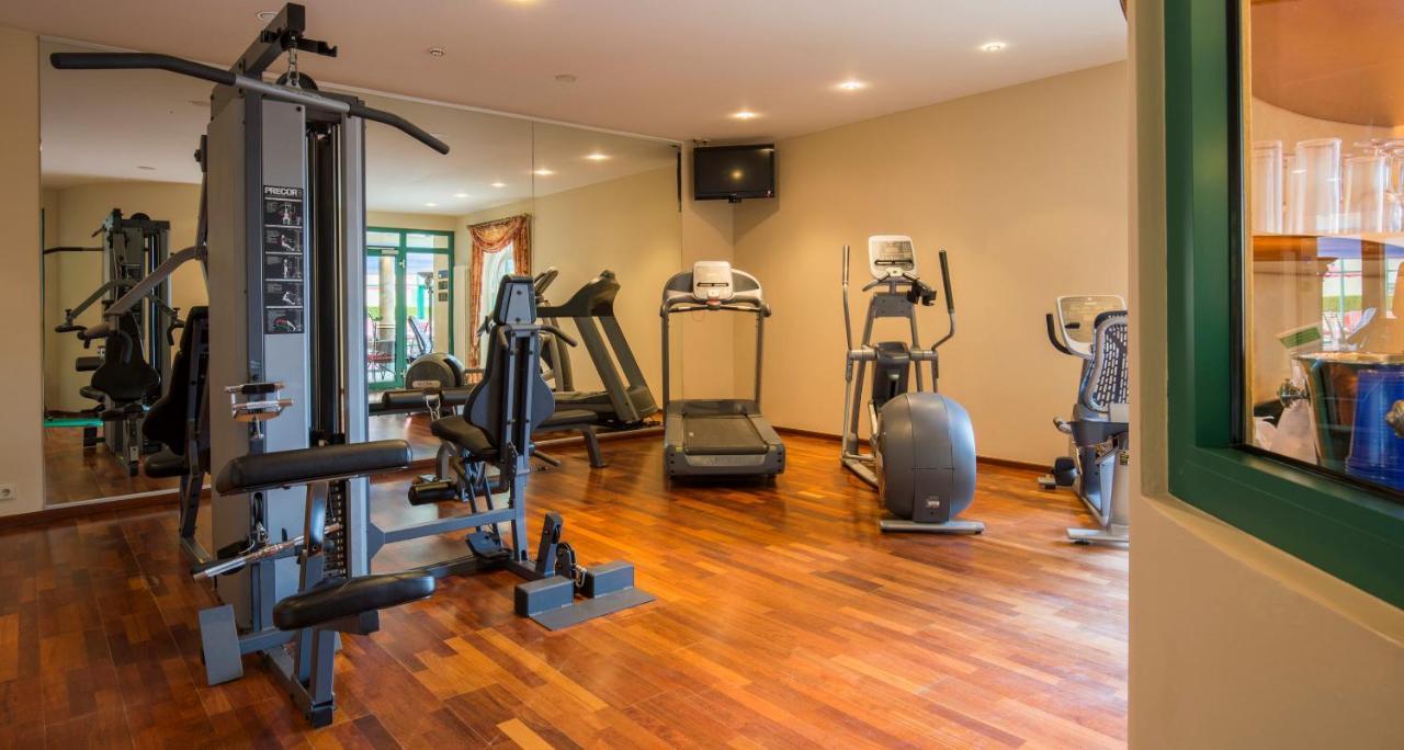 Victor'S Residenz-Hotel Schloss Berg Неннінг Екстер'єр фото A gym
